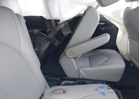 2021 Toyota Highlander Xle из США, поврежденный, VIN 5TDGZRBH6MS084372